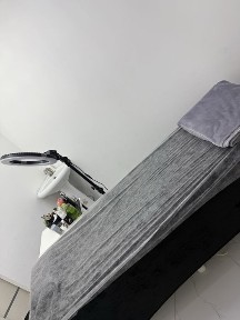 Сдам кабинет с кушеткой в салоне красоты