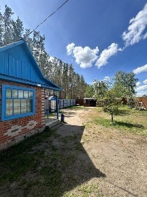 Беседка с выходом в лес, 10 минут от города, мангал, казан, самовар, музыка