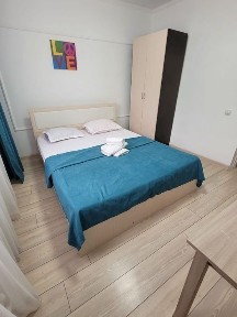 2х апартаменты в центре ДСК 1/5