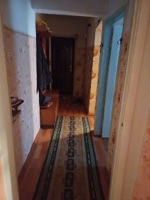 Продам квартиру тёплую неугловую квартиру