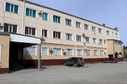 Просторная 4-комнатная квартира 100м² в доме с закрытым двором.