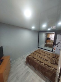 Продам квартиру 3-х комнатную, с ремонтом, 3/5 этаж.