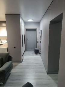 Трёхкомнатная квартира третий этаж 75 квадратных метров.