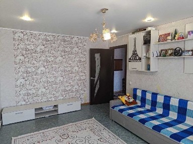, Продам 2-х комнатную в Пришахтинске