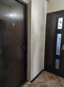 Продам 2-х комнатную квартиру в центре