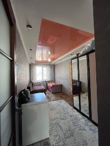Продам 3-х на Защите Казанская 12. 58,8 кв м 2/5