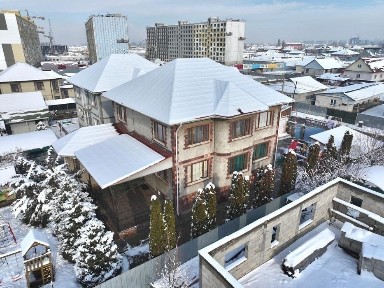 Продам дом 443 м² 3-уровня с бизнесами доходом от 2 млн тг месяц