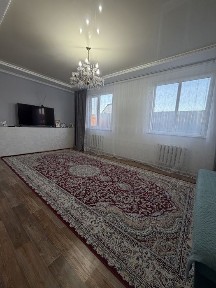 Продается хороший дом в районе ПДП -2 есть хороший времянка