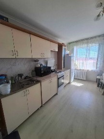 Продам 2х комн кв Матросова3