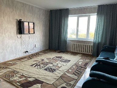 Сдам 2х ком люкс, район рынка!