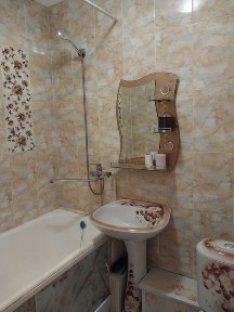 Сдам 1-комнатную квартиру на ночь, посуточно, в центре район Бумера.