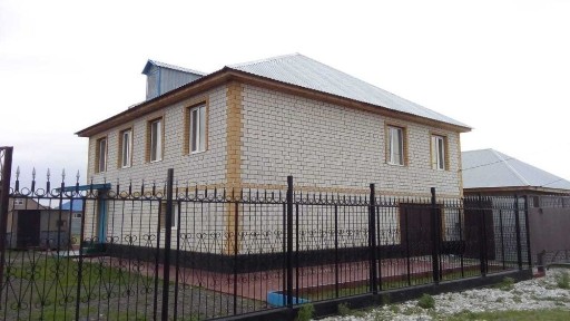 Сдам в аренду первый этаж коттеджа в поселке Коянды