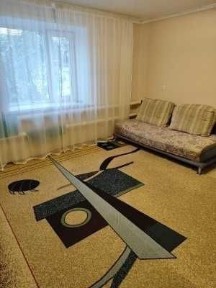 Продам дом с баней, с большим огородом, имеется гараж и хоз. постройки