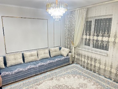 Продается 4-х ком. квартира