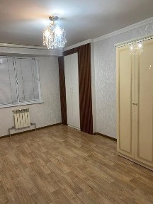 Астана мкр 1 ком 3 этаж сос хороший район 15,5 млн тг торг есть