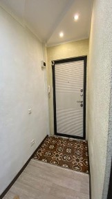 Продается 2 комнатная квартира в районе Сергея Тюленина