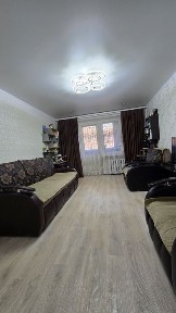 Продам 2х Комн квартиру в центре!