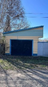 Дом 165.8 КВ. м, центральное отопление, 24 сотки
