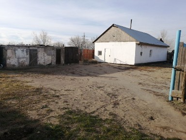 Срочно торг Продам дом под хозяйство, откорм скота или бизнес