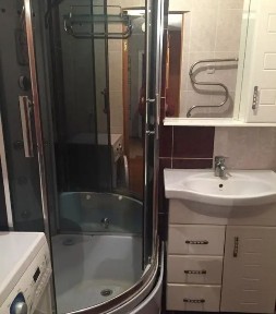 Продам 2х комн кв улучшенной планировки в р-не 12 школы