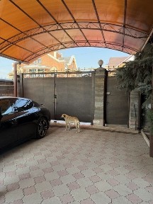 Продается просторный дом в элитном и экологически чистом районе.