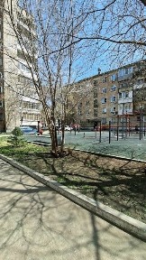 4х комнатная на Ауэзова 4