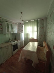 Продам однокомна сантную квартиру