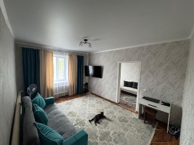 Продается 3х комнатная квартира район 10 школы