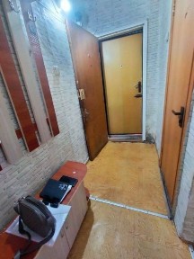 Продам 2 комнатную квартиру