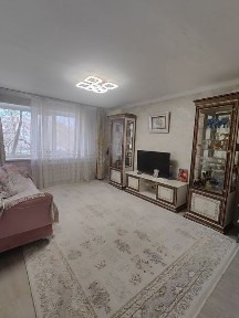Продам 4-х ком. кв. в центре города