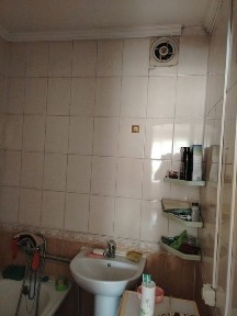 Общежитие (1 комнатная, 3 этаж из 4)