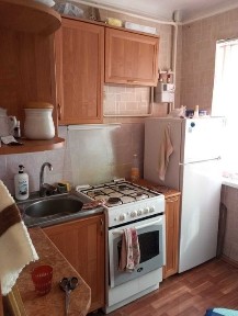 2 ком квартира 2/5 в р-оне Тайги