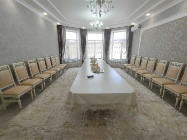Дом в центре по ул. Ш. Муртаза, 5-комнатный