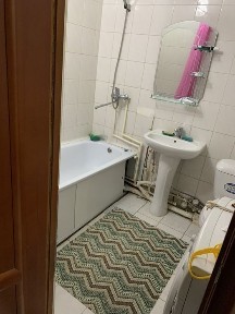 101 (8)корп1 1 бөлмелі үй сатылады