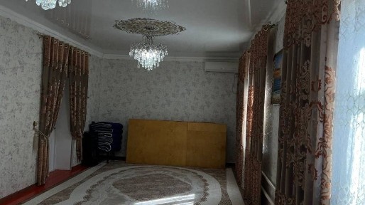 Үй сатылады, Микоян Баян Сұлу 66