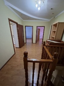 Продам 5 комн. квартиру Астана, Бараева 25