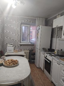 Продам квартиру 4 комнатную