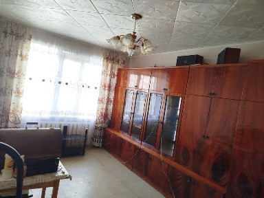 2комнатная квартира, в 20мкр, рядом сады, школа, магазины, стоянка