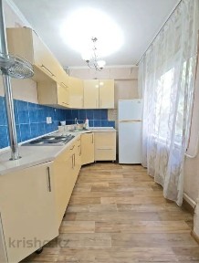 Продам 4-х комнатную квартиру на Аблакетке