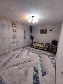 Жер үй сатылады.