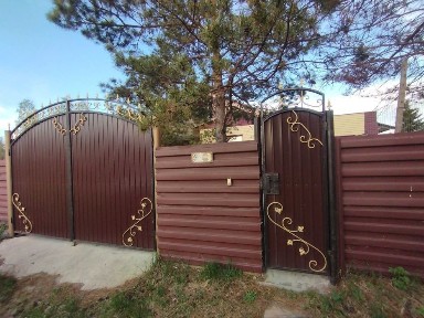 Срочно! Продам дом в посёлке Солнечном