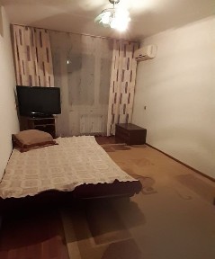 1к. кв на НОЧЬ в центре 8мкр