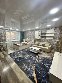 Квартира посуточно и почасово полуторка