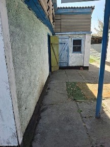 үй сатылады тезарада