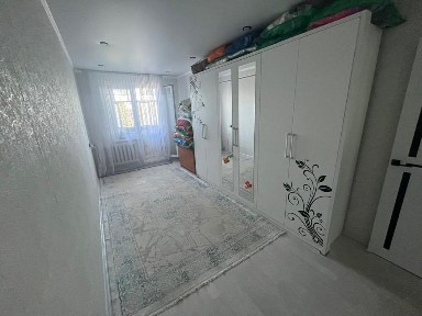 Продам 2-х комнатную благ. квартиру.