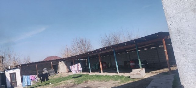 Жер үй сатылады 5 болмели