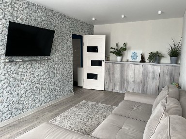 Продам 2х комнатную квартуру по улице Ауэзова 4