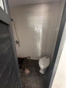 Сдам дом, 3 комнаты, чисто. После ремонта. В центре. Туалет, душ, га