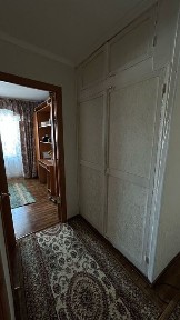 Продается меблированная 3-комнатная квартира на 3 этаже