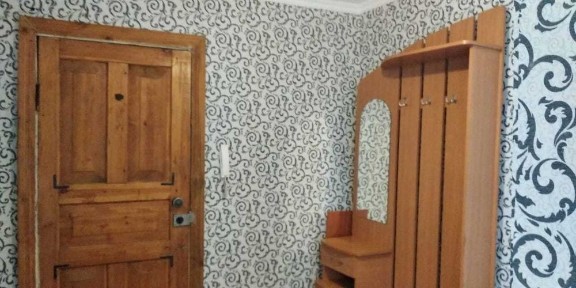 Сдается 2х комнатная квартира, распашонка, длительно, район Аграрного